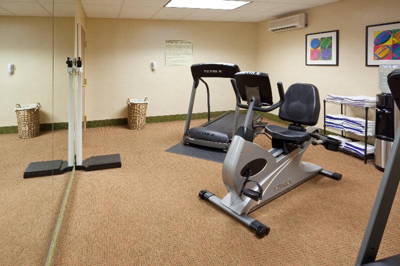 Holiday Inn Express and Suites Freeport Brunswick image
