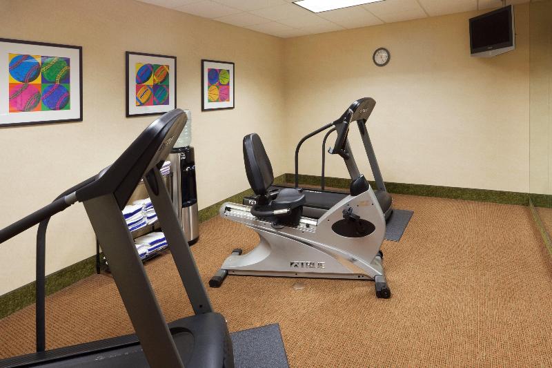 Holiday Inn Express and Suites Freeport Brunswick image