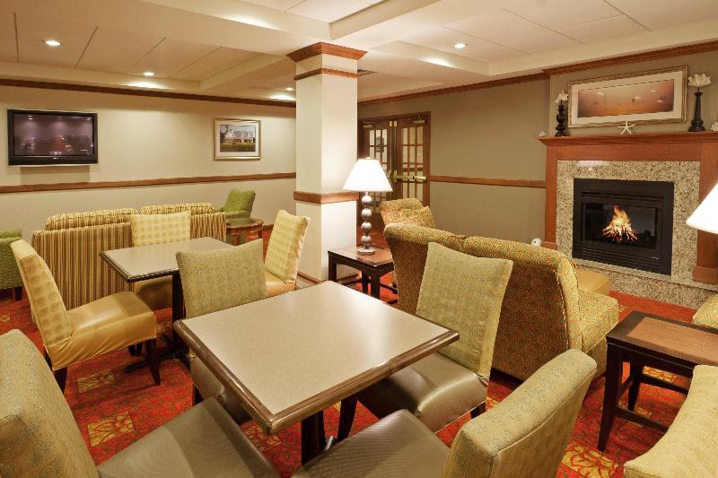 Holiday Inn Express and Suites Freeport Brunswick image