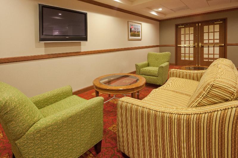 Holiday Inn Express and Suites Freeport Brunswick image