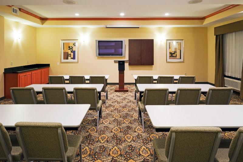 Holiday Inn Express & Suites Fairfield-North IHG image