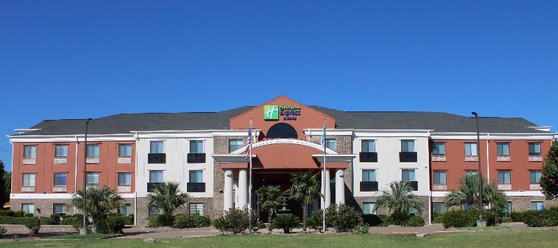 Holiday Inn Express & Suites Fairfield-North IHG image