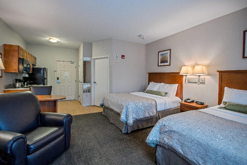 Candlewood Suites Perrysburg photo 23