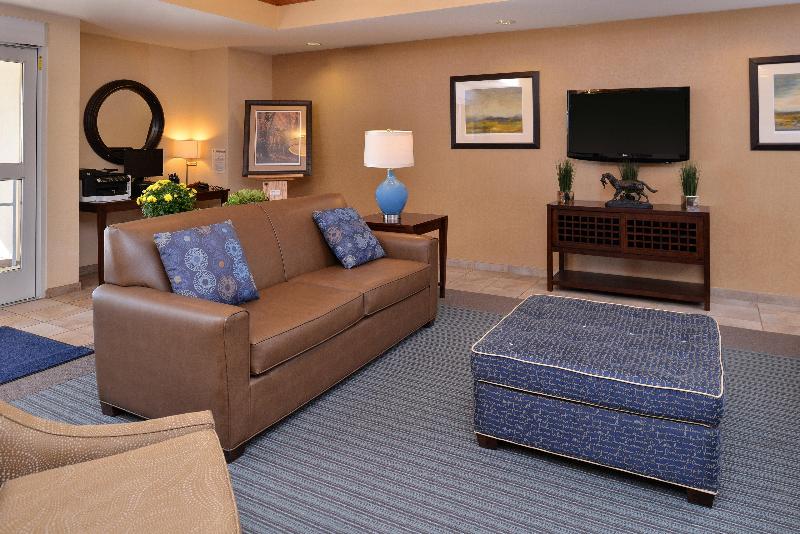 Candlewood Suites Williston image