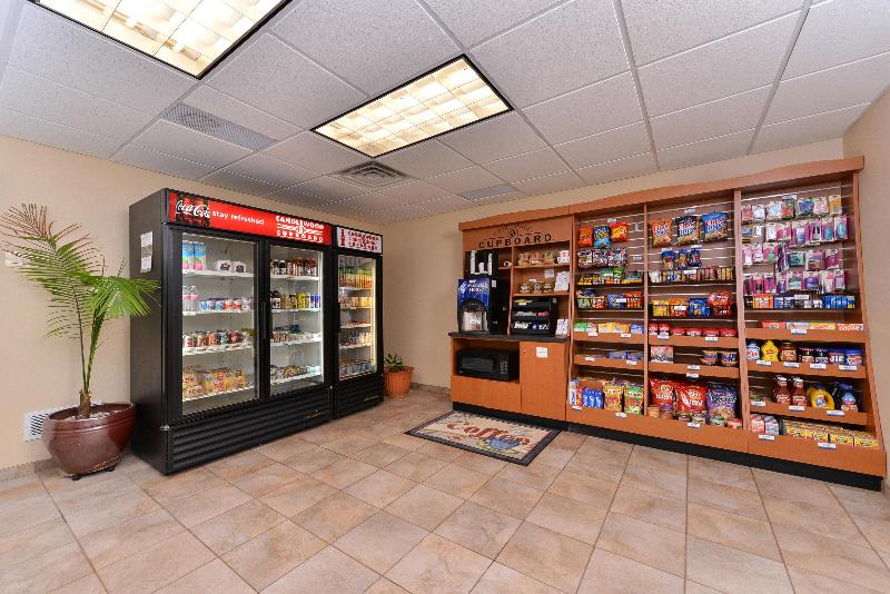 Candlewood Suites Williston image
