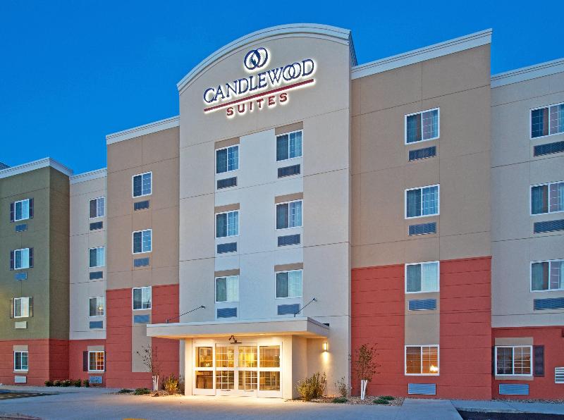 Candlewood Suites Williston image