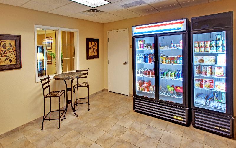 Candlewood Suites Williston image