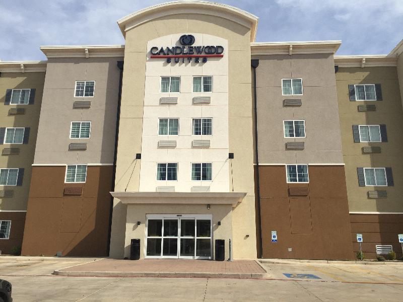 Candlewood Suites Woodward image