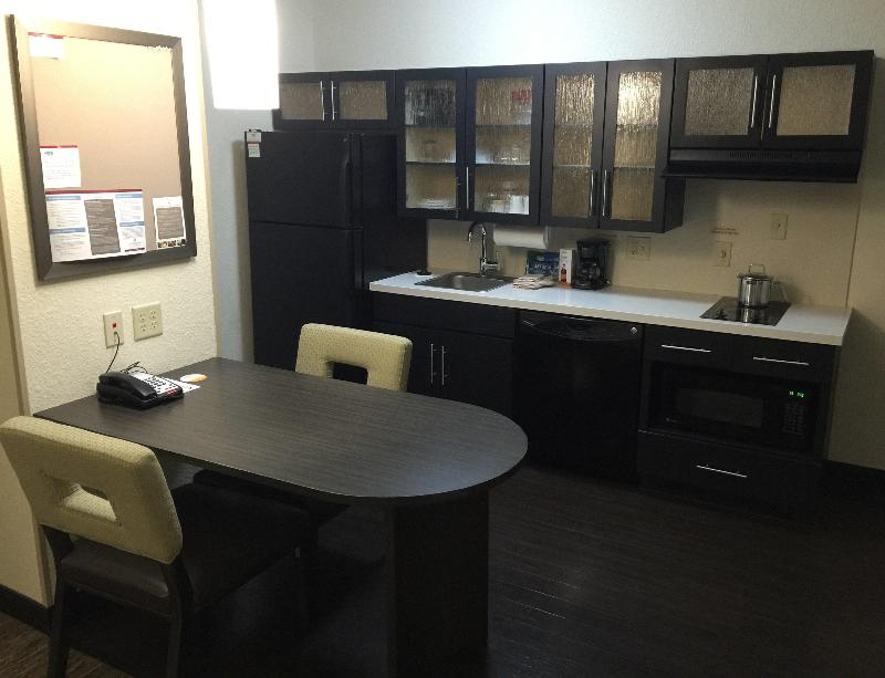 Candlewood Suites Woodward image