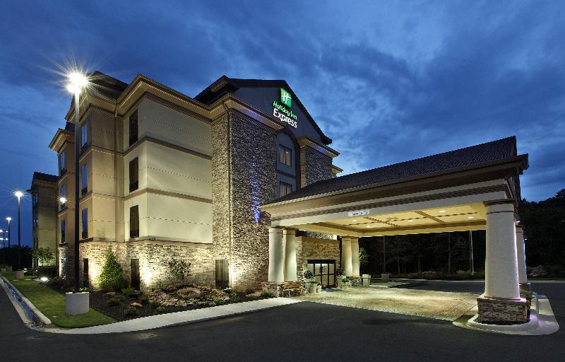 Holiday Inn Express Suites Maumelle Little Rock Nw