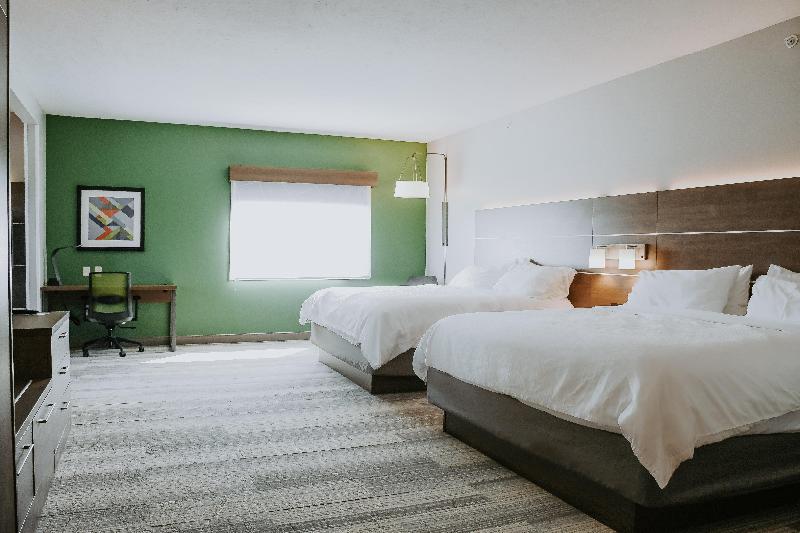 Holiday Inn Express & Suites Lincoln South By IHG photo 5