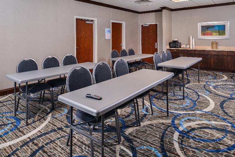 Holiday Inn Express & Suites York By IHG photo 4