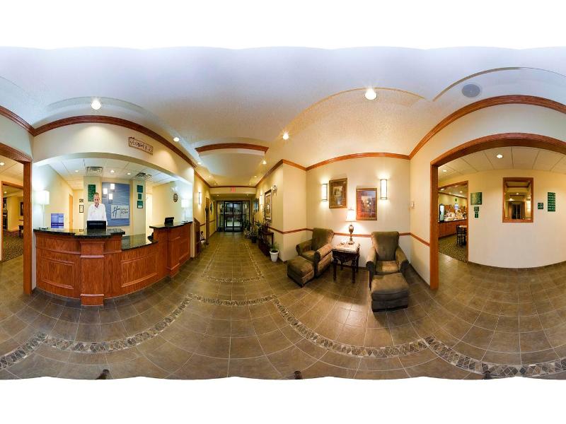 Holiday Inn Express & Suites Logan By IHG image