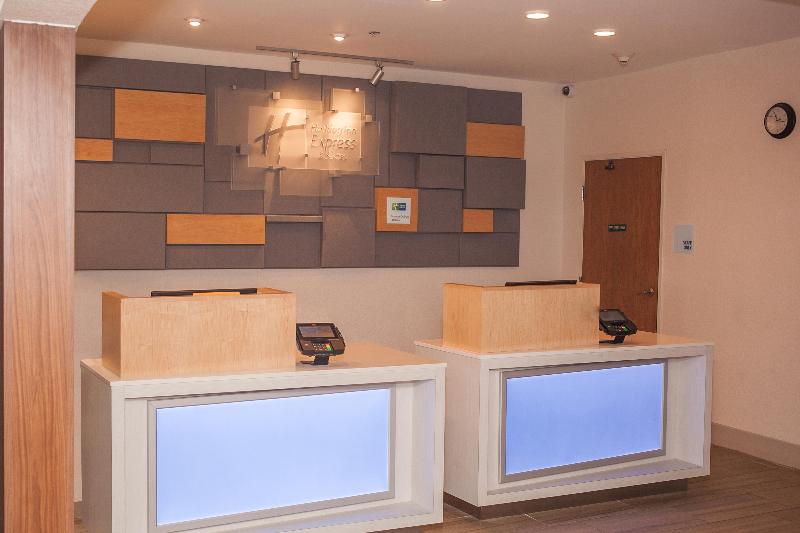 Holiday Inn Express & Suites Logan By IHG image