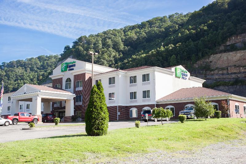 Holiday Inn Express & Suites Logan By IHG image