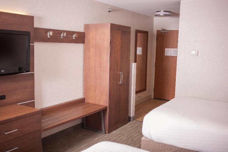 Holiday Inn Express & Suites Logan By IHG image