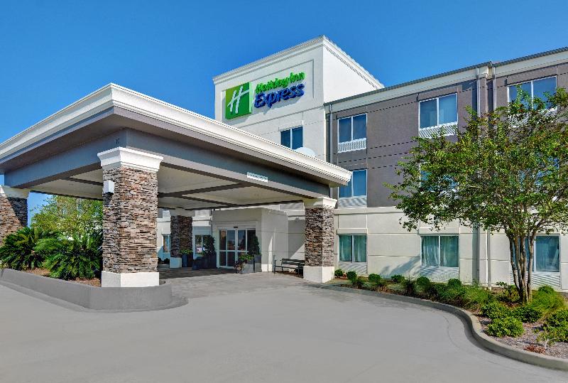 Holiday Inn Express Atmore North By IHG image