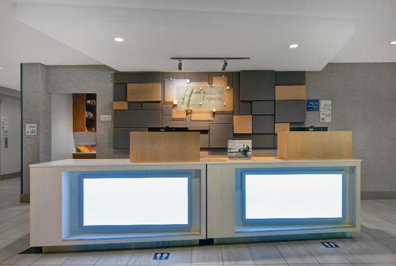 Holiday Inn Express Atmore North By IHG image