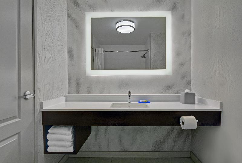 Holiday Inn Express Atmore North By IHG image