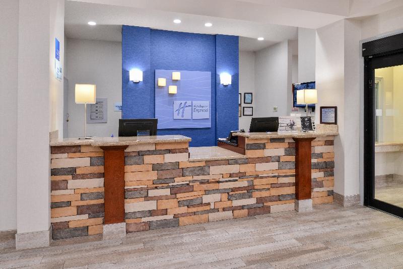 Holiday Inn Express Clanton image