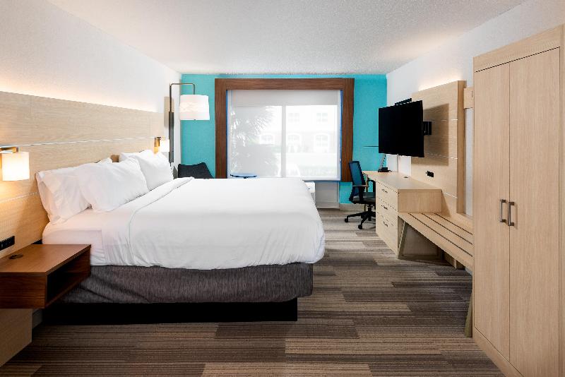 Holiday Inn Express Suites DaphneSpanish Fort Area photo 24
