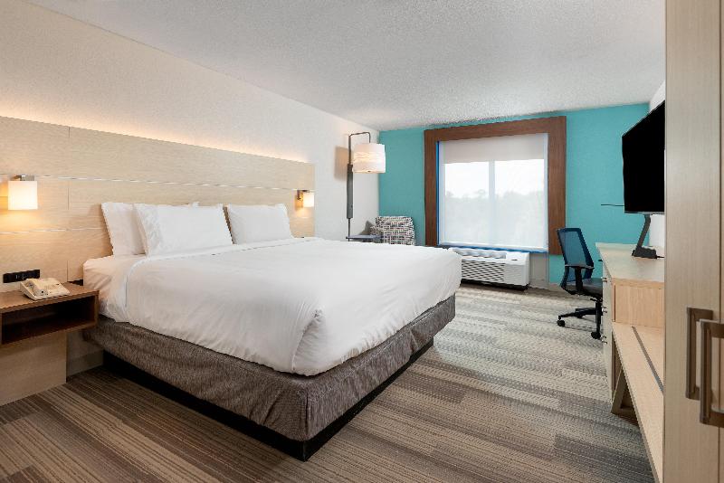Holiday Inn Express Suites DaphneSpanish Fort Area photo 18