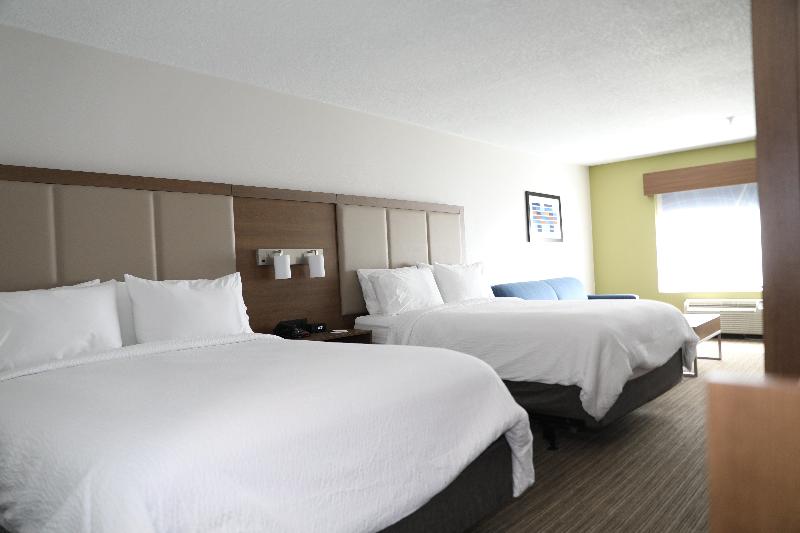 Holiday Inn Express Suites Albuquerque Airport IHG photo 18