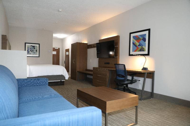 Holiday Inn Express Suites Albuquerque Airport IHG photo 20