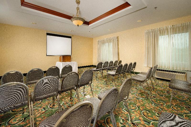Holiday Inn Express and Suites Lenoir City Knoxvil image