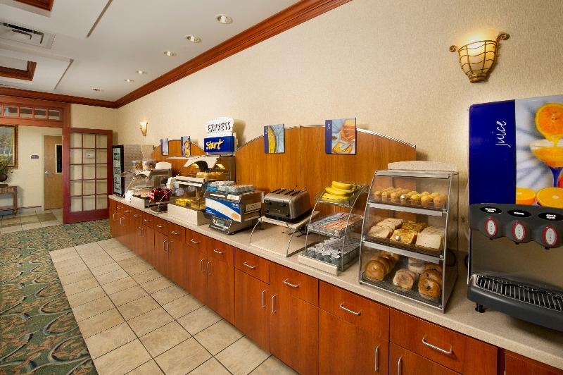 Holiday Inn Express and Suites Lenoir City Knoxvil image