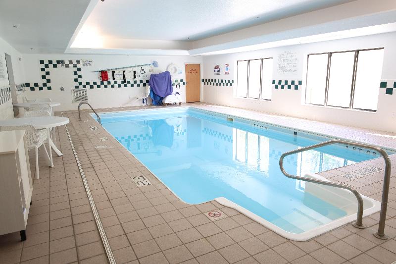 Holiday Inn Express & Suites Logansport image