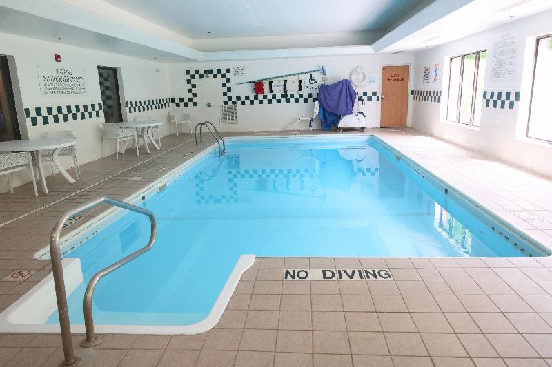 Holiday Inn Express & Suites Logansport image