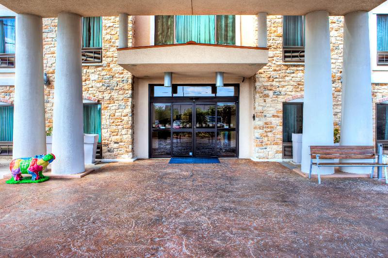 Holiday Inn Express & Suites Austin Ne - Hutto IHG image