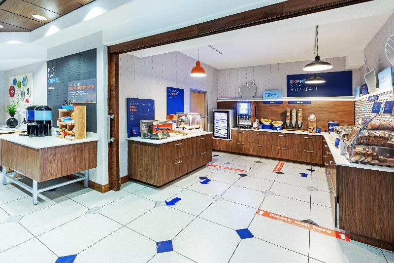 Holiday Inn Express & Suites Austin Ne - Hutto IHG image