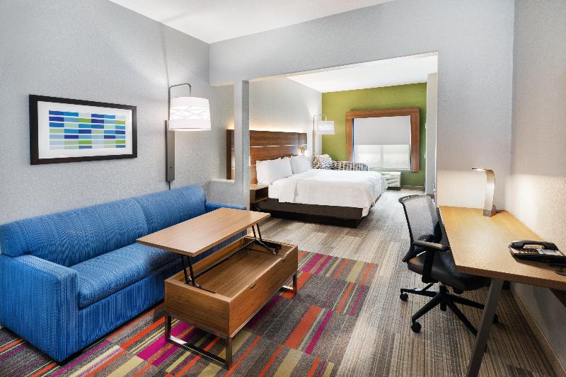 Holiday Inn Express & Suites Austin Ne - Hutto IHG image