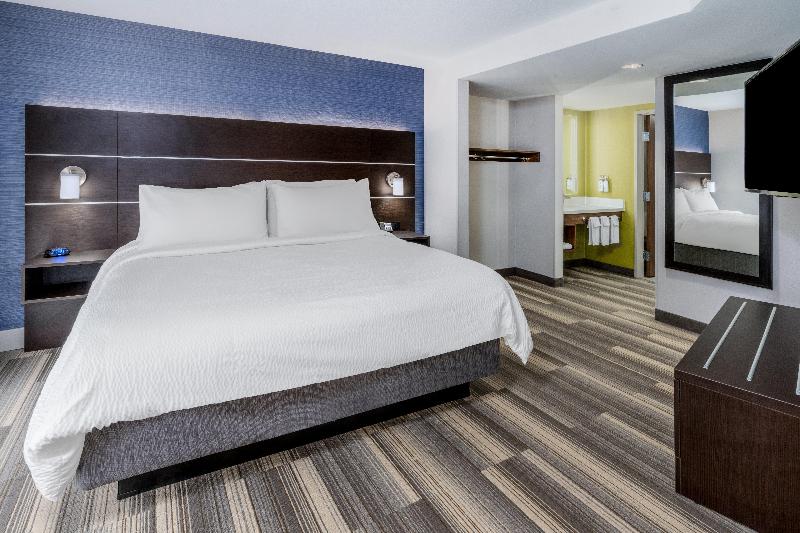 Holiday Inn Express DeadwoodGold Dust Casino photo 15