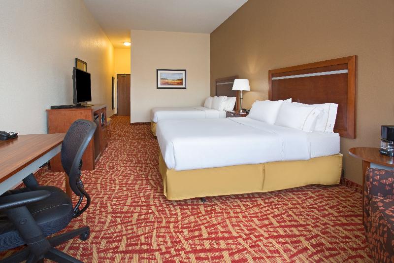 Holiday Inn Express and Suites Glendive photo 13