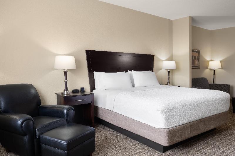 Holiday Inn Express and Suites Snyder image