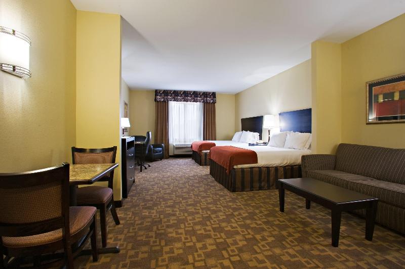 Holiday Inn Express and Suites Snyder image