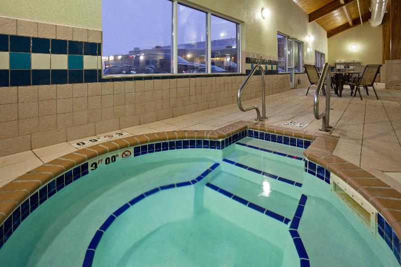 Holiday Inn Express & Suites Aberdeen By IHG image