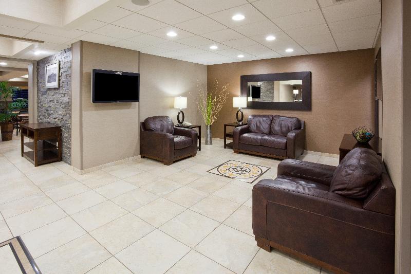 Holiday Inn Express & Suites Aberdeen By IHG image