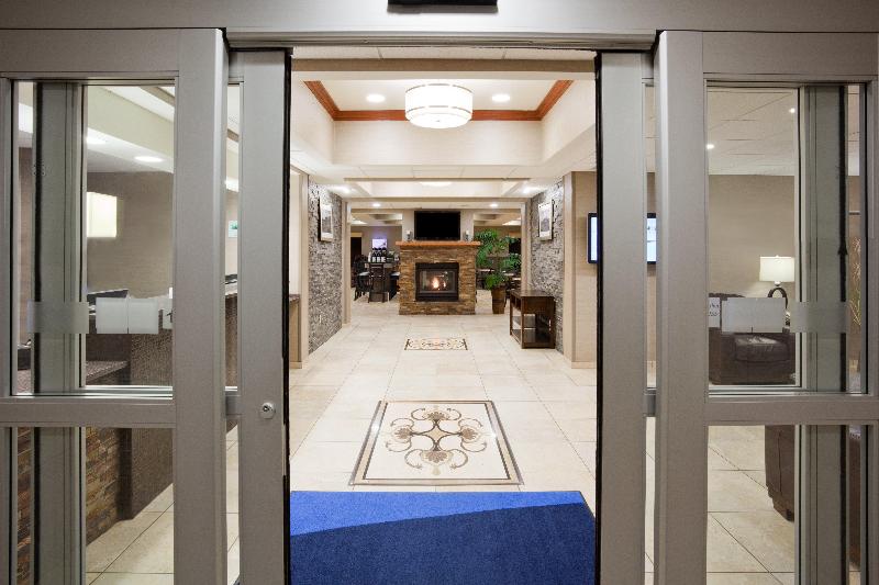 Holiday Inn Express & Suites Aberdeen By IHG image