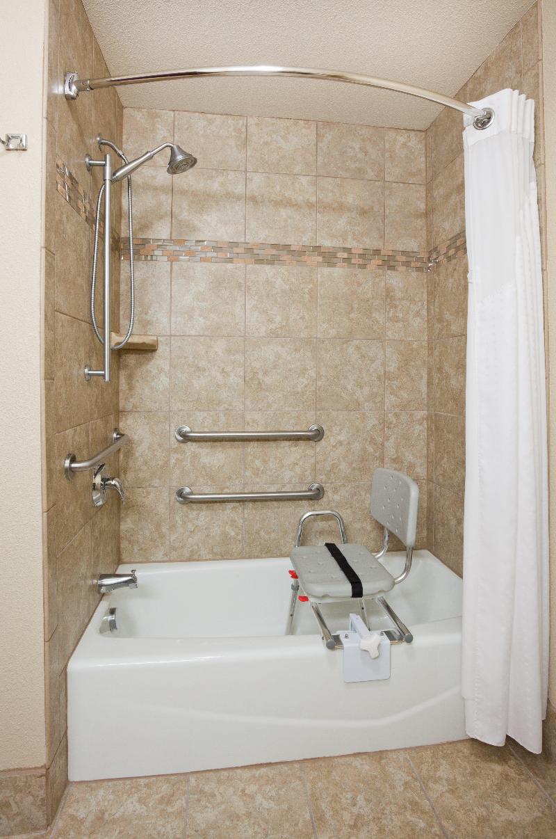 Holiday Inn Express & Suites Aberdeen By IHG photo 18