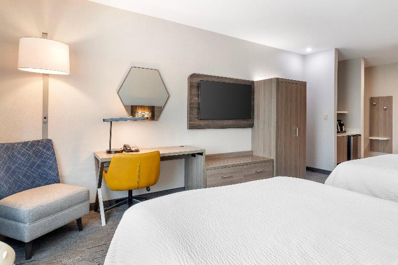 Holiday Inn Express & Suites Alice image