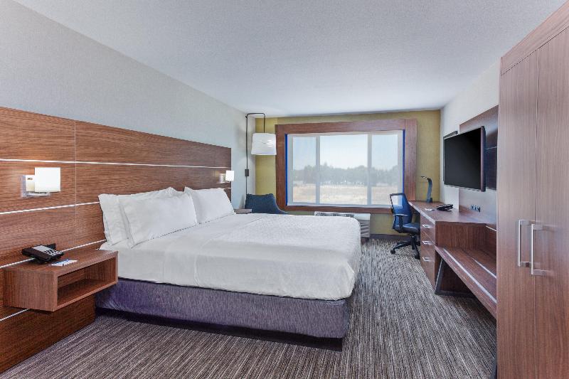 Holiday Inn Express Elk Grove Sacramento Area photo 14