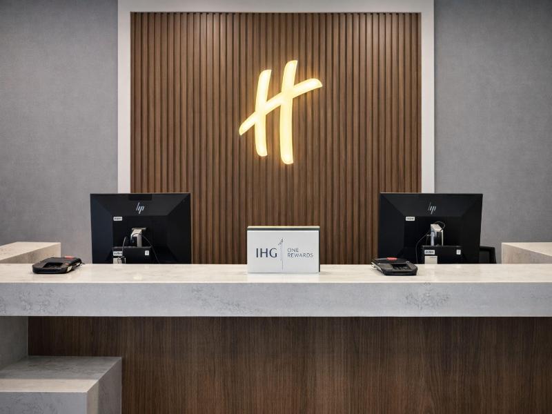 Holiday Inn Hotel and Suites Mississauga West Mead image