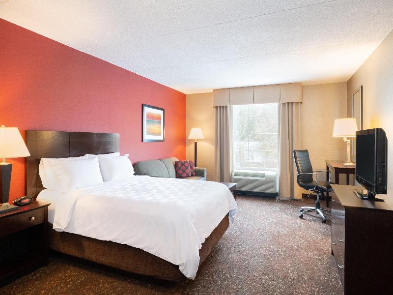 Holiday Inn Norwich image