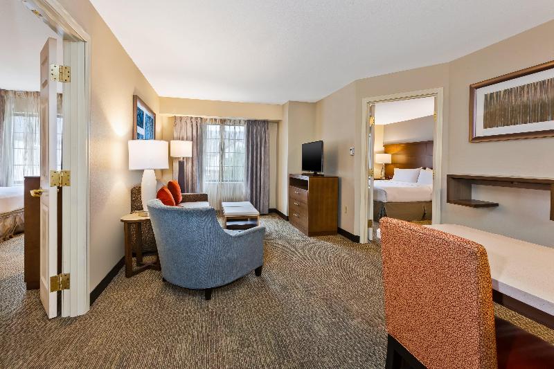 Staybridge Suites Kalamazoo photo 18