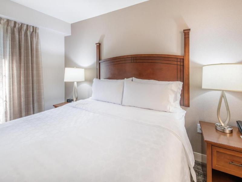 Staybridge Suites Charleston Ashley Phosphate image