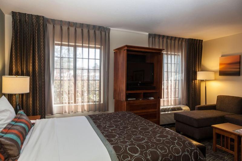 Staybridge Suites Colorado Springs North image